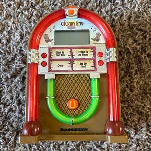 Soundesign Country Hits Jukebox Alarm Clock with 4 Songs, Model 3160J